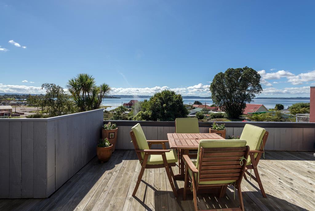 Lakeside City Apartments - Penthouse And Studio Rotorua Eksteriør bilde
