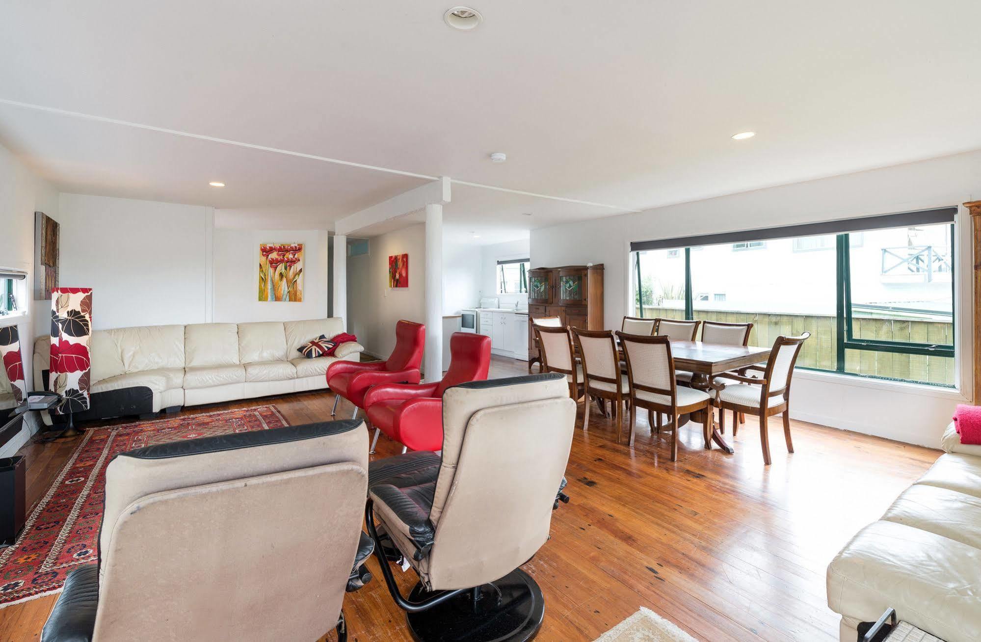 Lakeside City Apartments - Penthouse And Studio Rotorua Eksteriør bilde